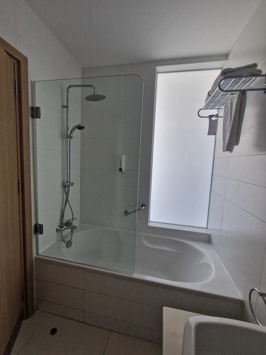 Zimmer Vrissaki Beach Hotel