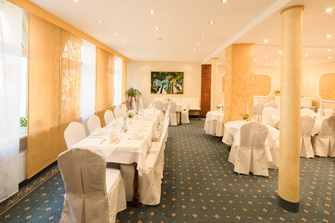 Restaurant Maximilianstube Hotel Central