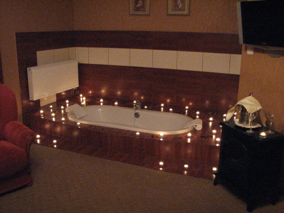 Romantyczna niespodzianka od hotelu Hotel Azzun Orient SPA & Wellness