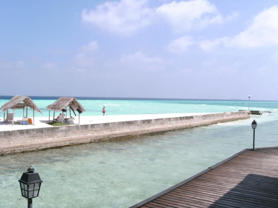 Blick vom Steg Summer Island Maldives