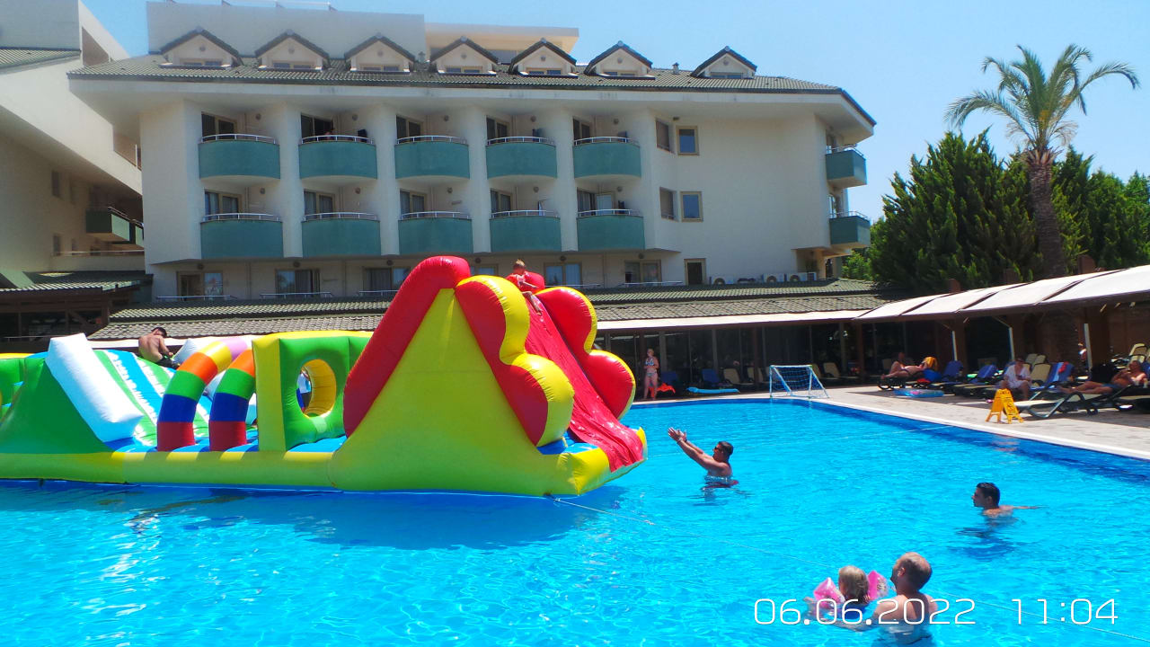 Sport & Freizeit Side Breeze Hotel