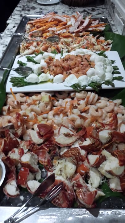 Gastro Sea Breeze Beach House - All Inclusive