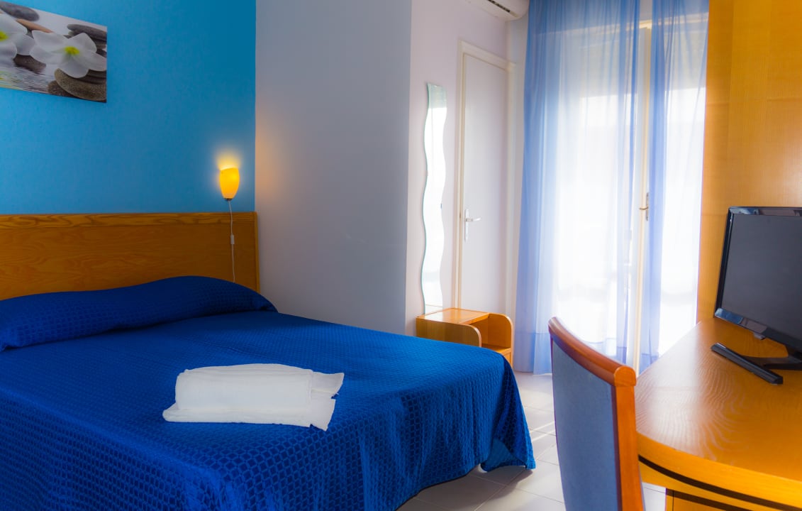 Zimmer Piccolo Hotel Terracina