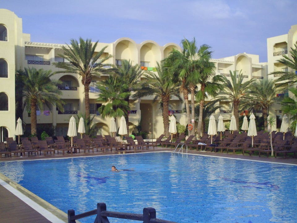 Pool Hotel Paradis Palace