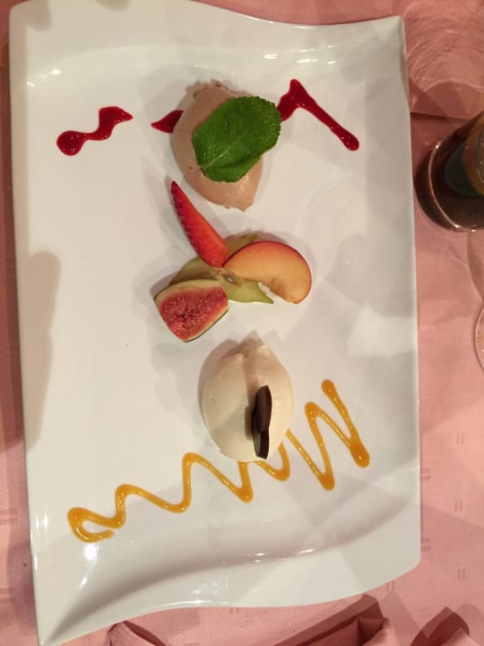 Leckere Nachspeise Naturhotel Blaubach