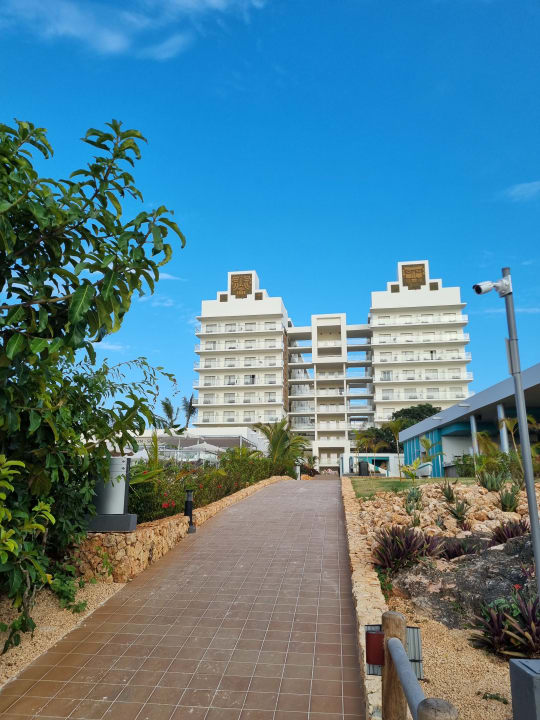 Außenansicht Hotel Riu Jambo