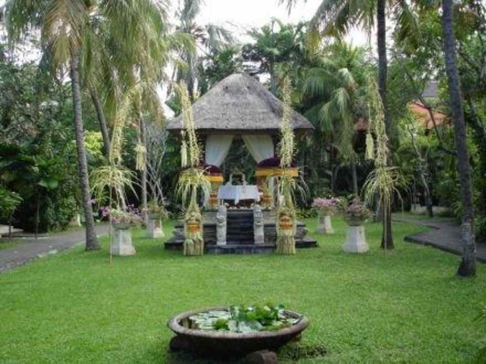 Pavillon Puri Santrian