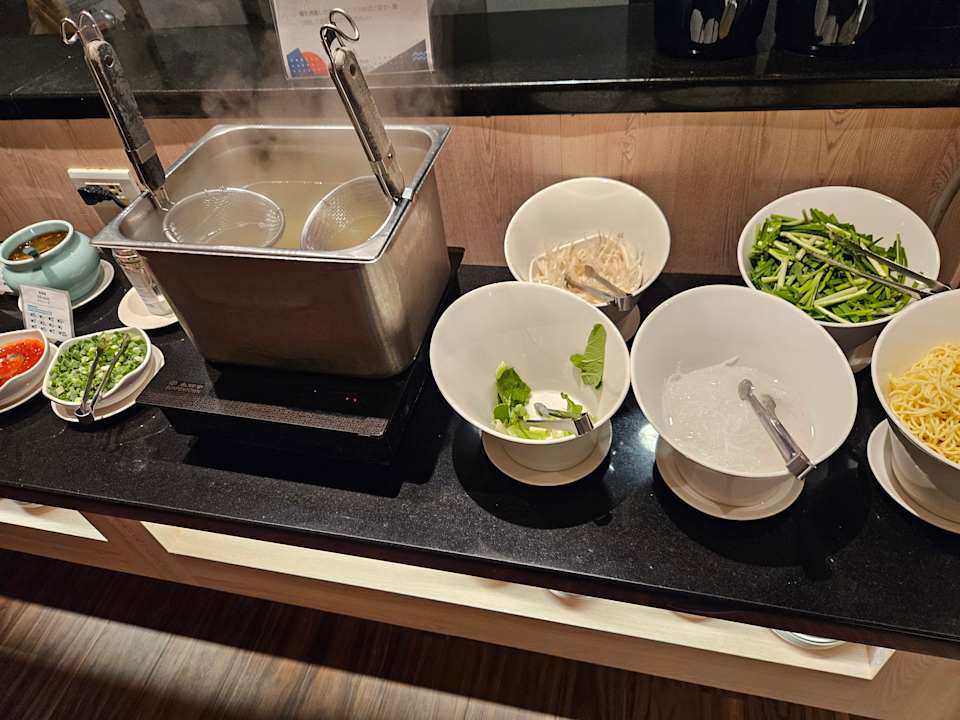 Gastro Hotel Holiday Inn East Taipei