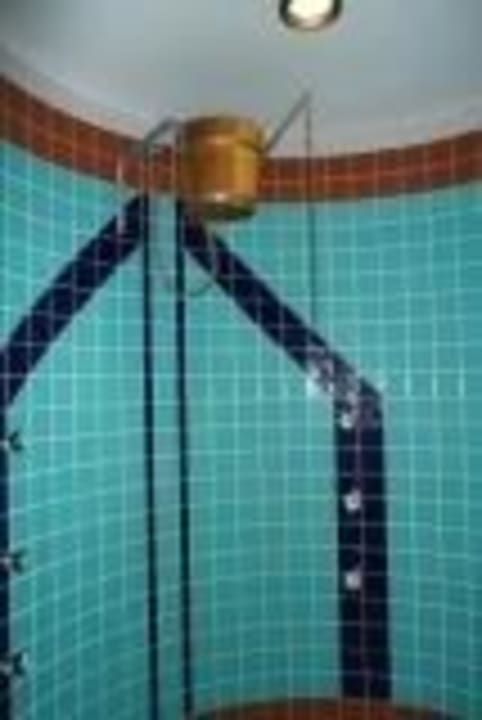 Abkühlung im Saunabereich Seaside Grand Hotel Residencia