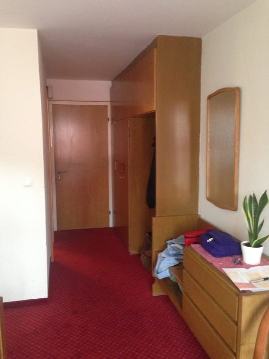 Passend großes Flair der 60ger Hotel Garni Regina