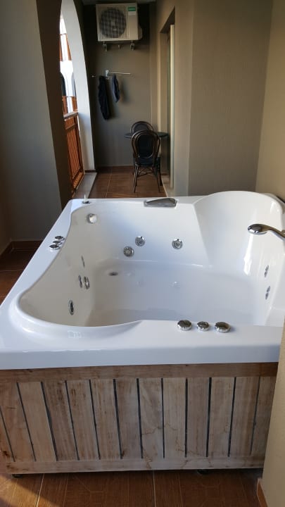 Zimmer Quattro Beach Spa & Resort