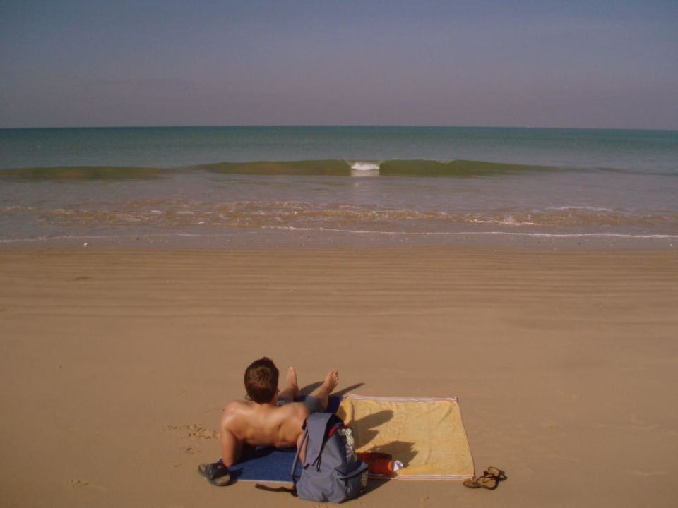 Keine Liegen, keine Schirme, keine Menschenmassen Khaolak Orchid Beach Resort