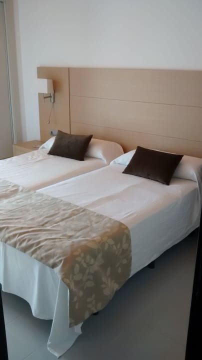 Schlafzimmer Hipotels Mediterraneo Club