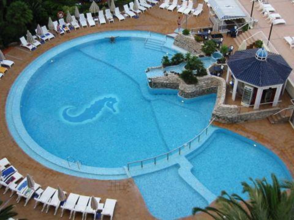 Pool Seaside Hotel Sandy Beach