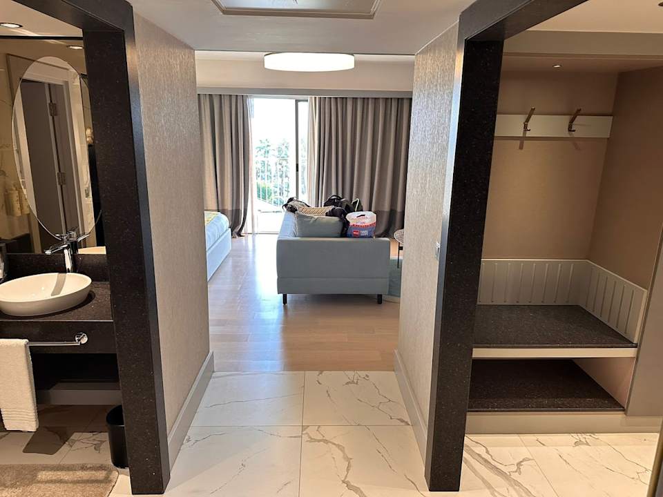Zimmer Arum Barut Collection