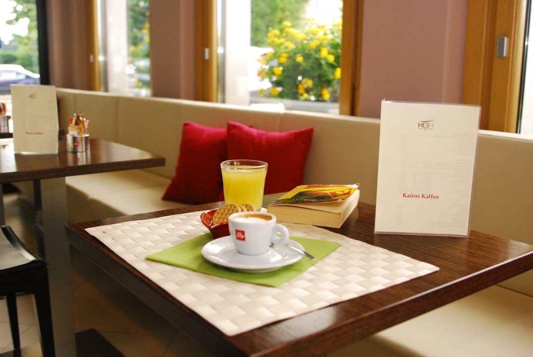 Tea time Kairos Garda Hotel