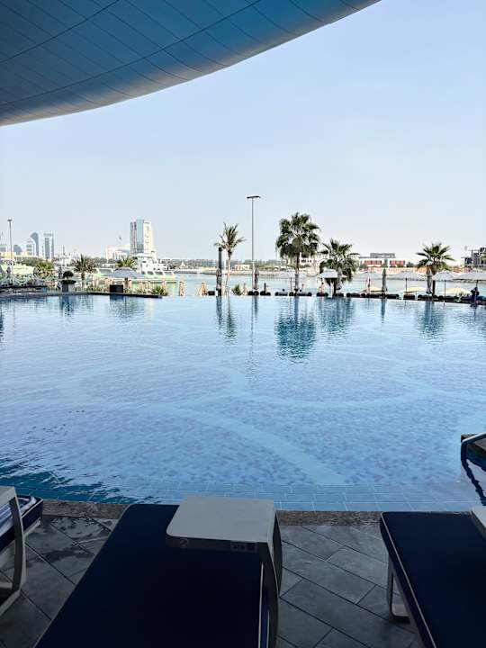 Pool Conrad Abu Dhabi Etihad Towers