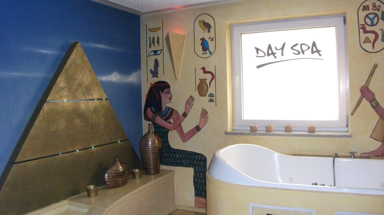 Wellnes Bereich  Waldeck Spa Kur- & Wellness Resort