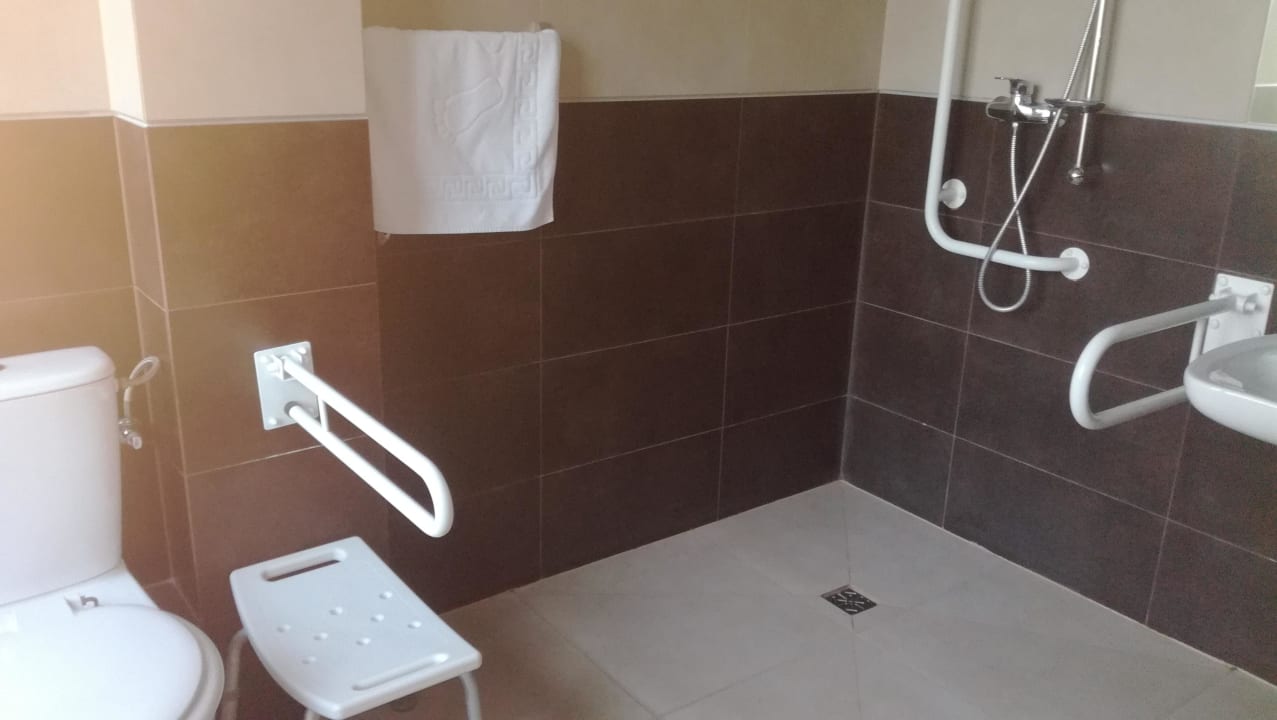 Bad von meinem Eizelzimmer Hotel NAT Swinoujscie