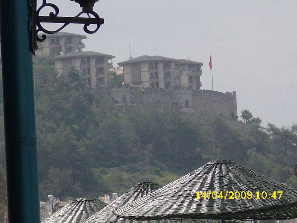 Blick zum anderren Hotel Kırbıyık Resort Hotel - Alanya