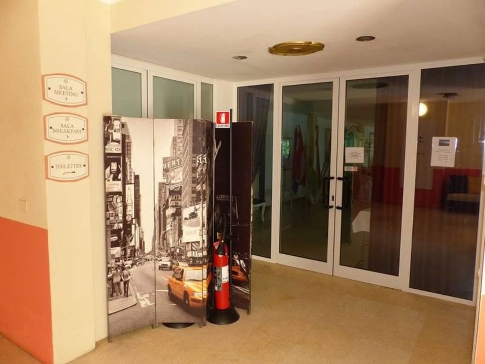 Eingang zum Frühstücksraum Hotel Residence Relais Du Lac