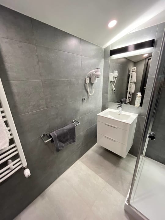 Zimmer Aparthotel Lwowska 1