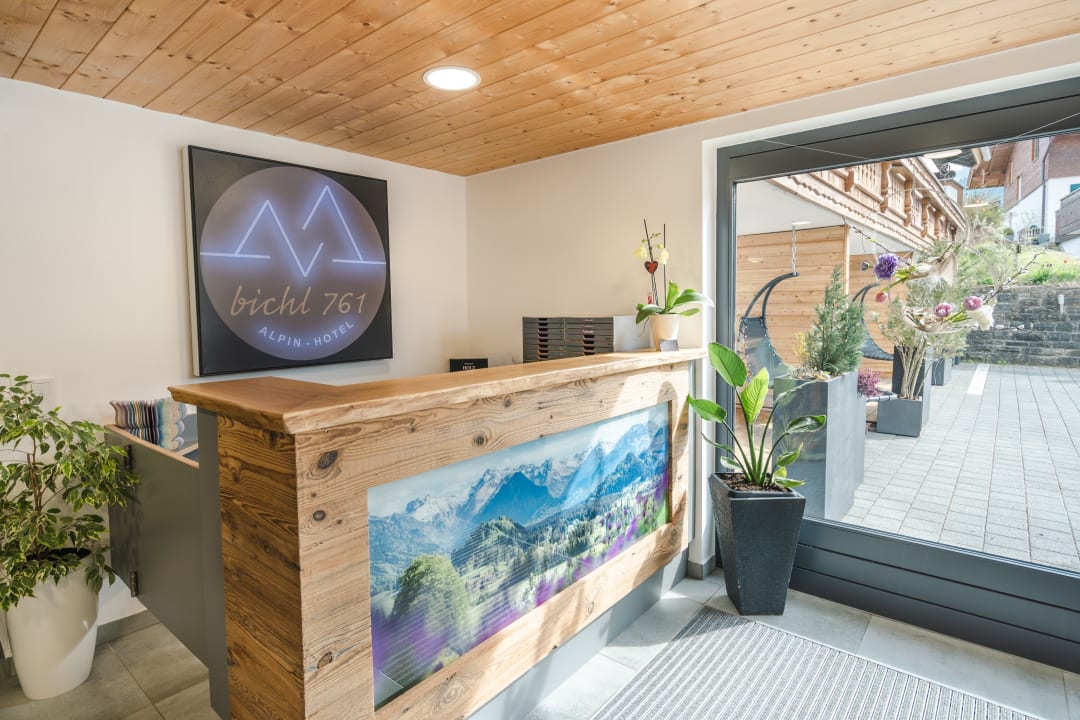 Lobby bichl 761