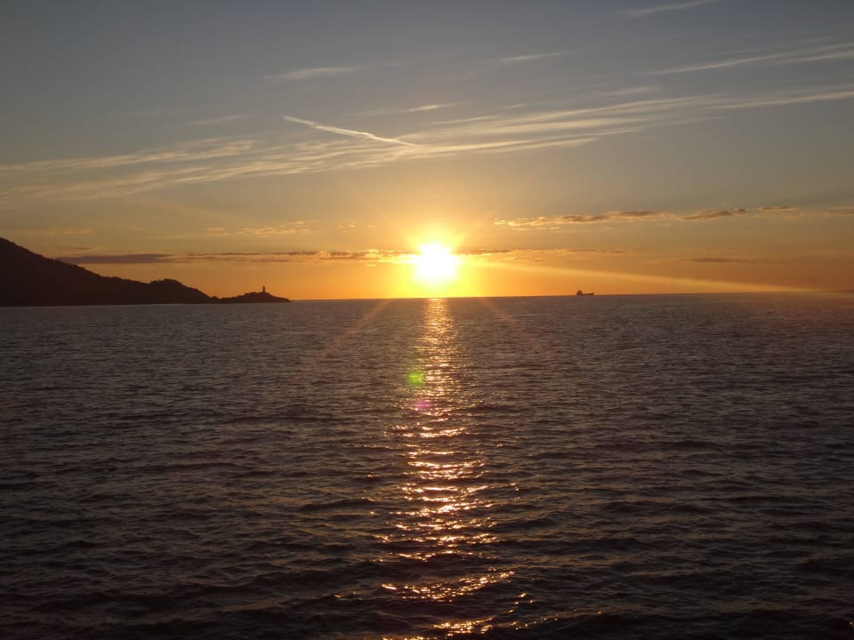 Sonnenaufgang Iberostar Waves Ciudad Blanca