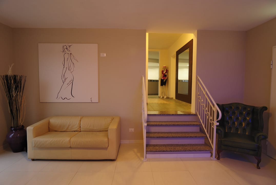 Sala TV Fashion Hotel Ambrosio La Corte