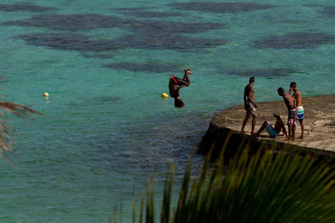 Weekend-Fun Le Peninsula Bay Beach Resort & Spa