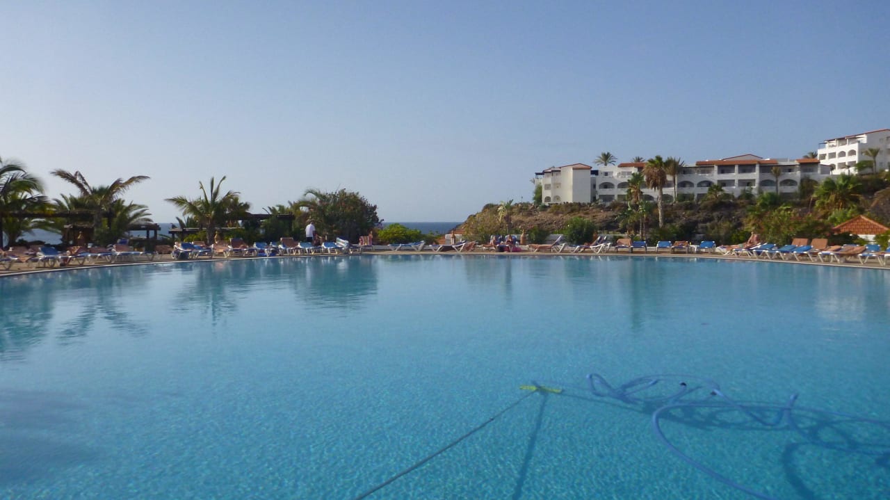 Liegen am Pool ohne Schatten Fuerteventura Princess