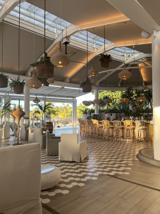 Gastro LUX* Grand Gaube Resort & Villas