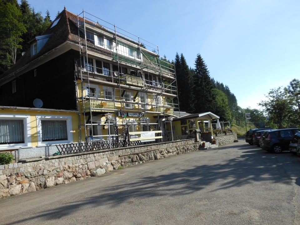 Frontansicht Gasthaus Löffelschmiede