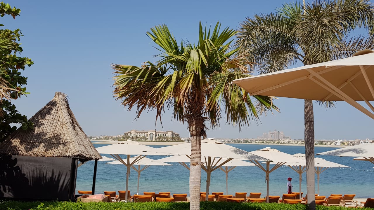 Strand Anantara The Palm Dubai Resort