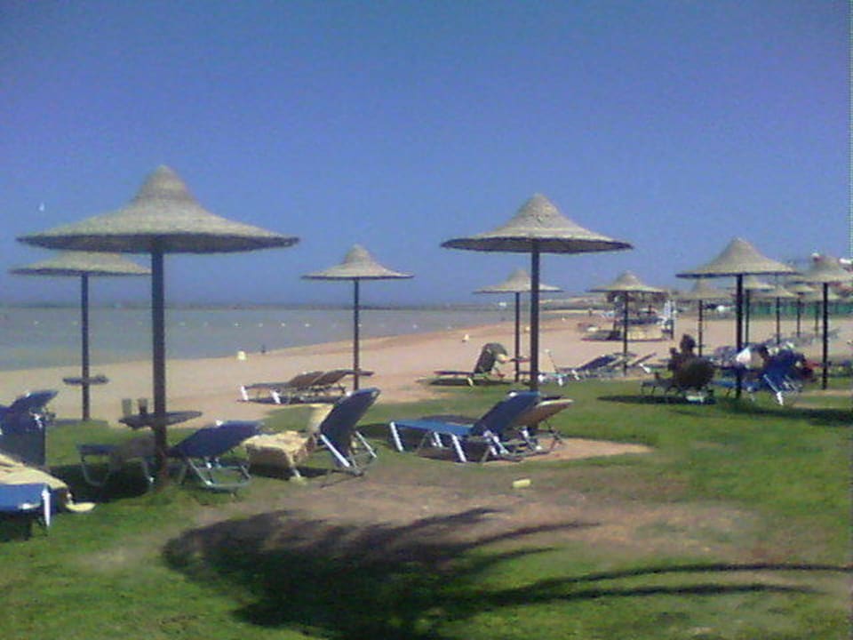 Strand rechts JAZ Aquamarine Resort