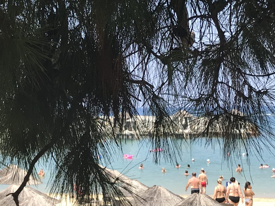 Strand Rubi Platinum Spa Resort & Suites