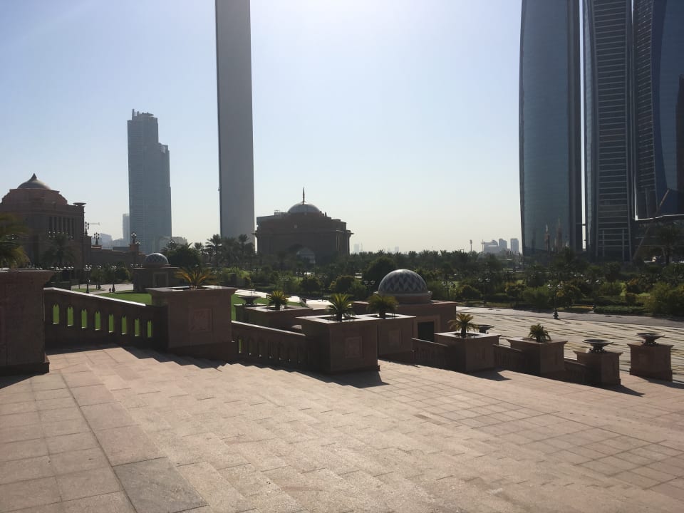 Außenansicht Emirates Palace Mandarin Oriental