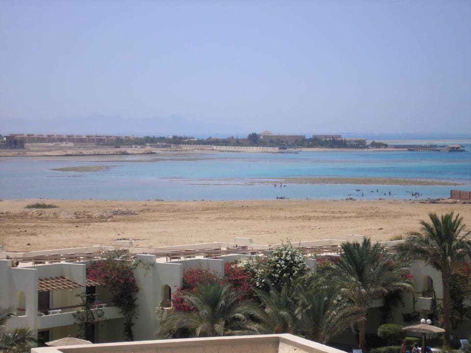 Seitlicher Blick vom Hotelzimmer Palm Beach Resort