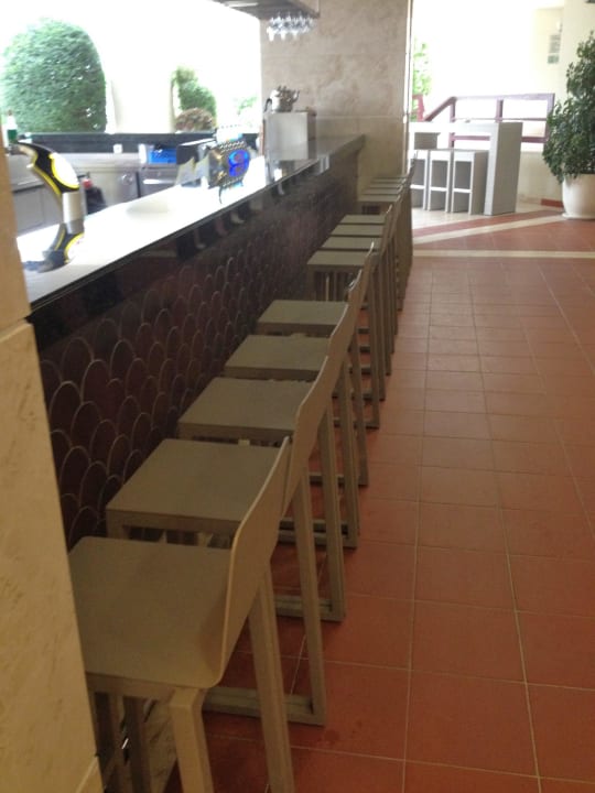 Poolbar mir Eisenbarhockern PALOMA Perissia