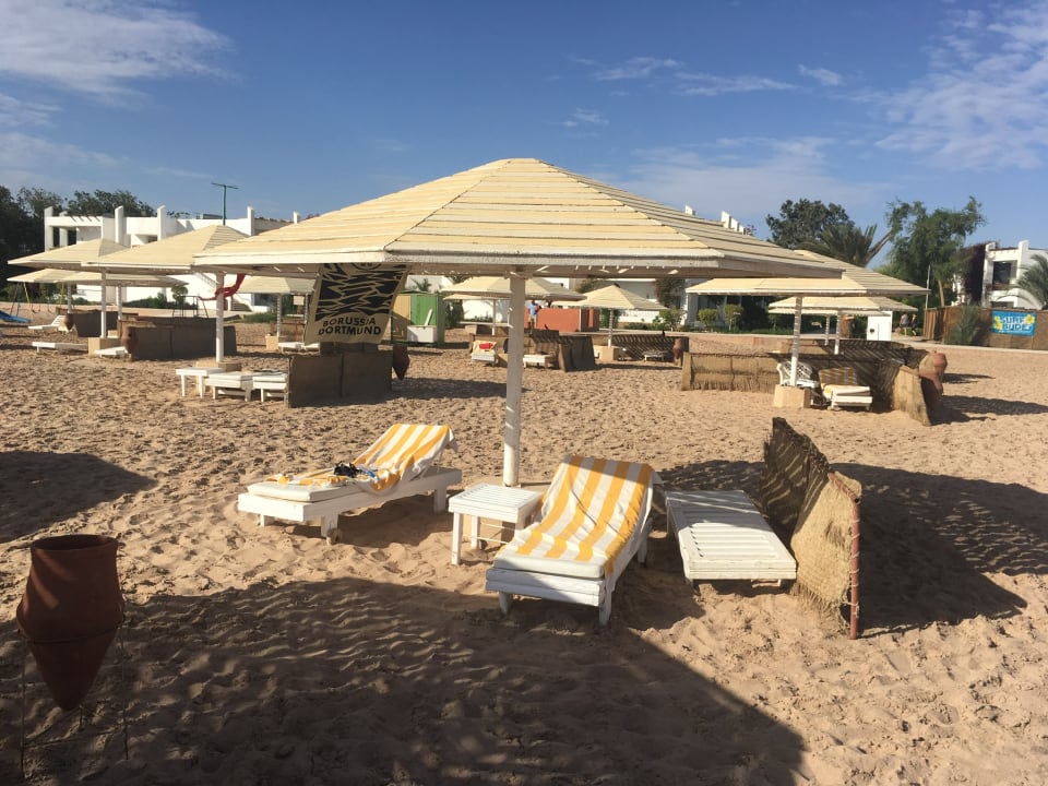 Strand Menaville Safaga