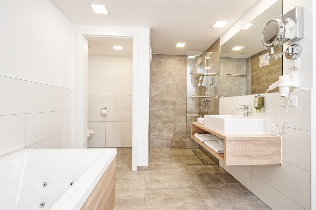 Zimmer Hotel 24 Checkin Velden