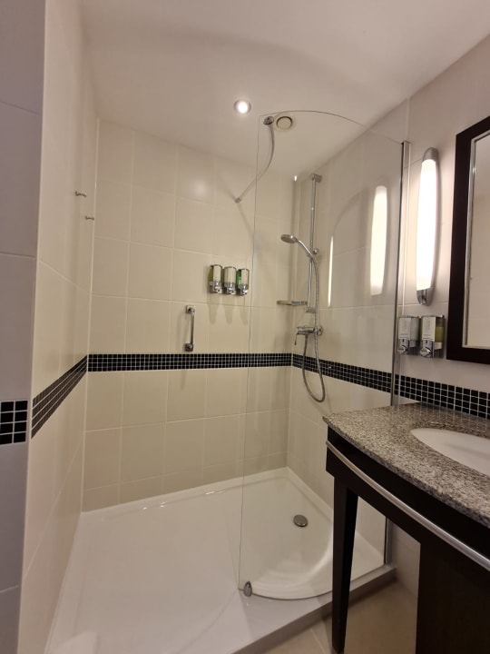 Zimmer Hampton by Hilton Berlin City West