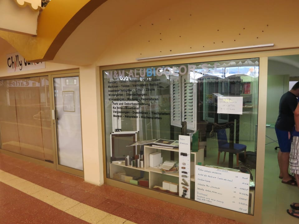 Internetshop von außen Canary Garden Club