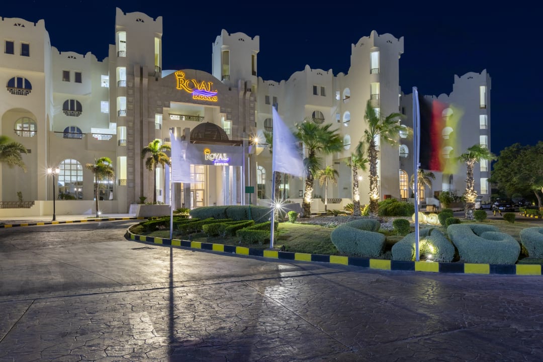 Außenansicht Royal Lagoons Resort & Aqua Park