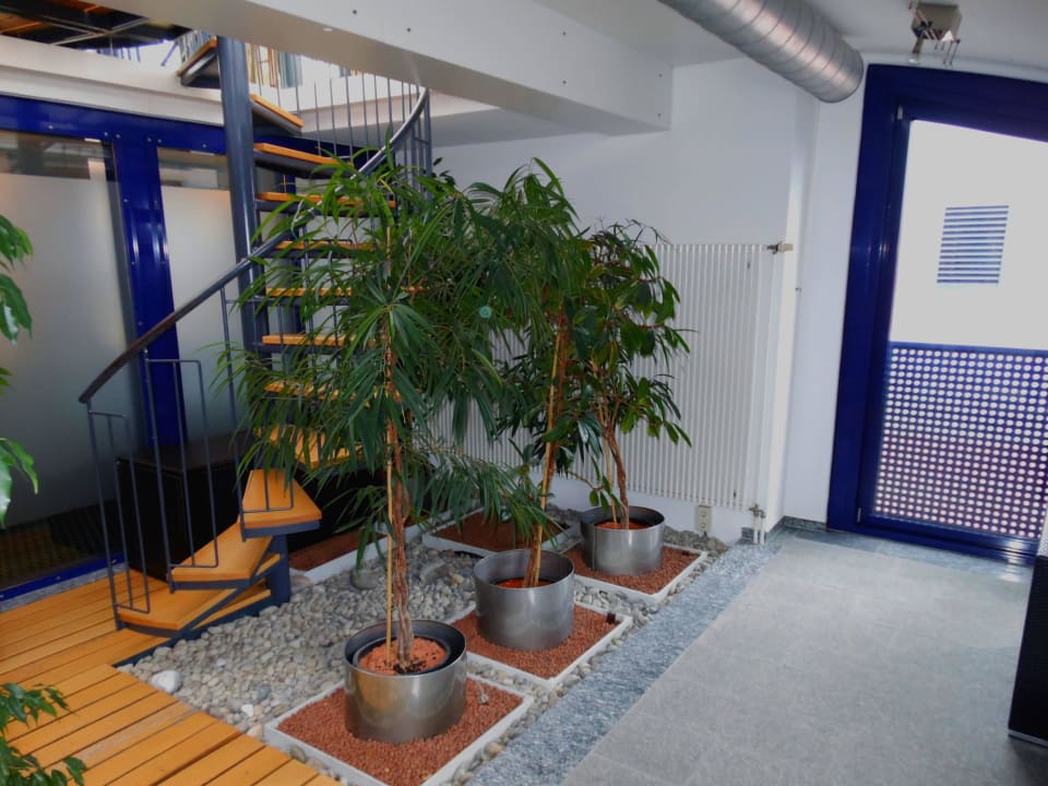 Wendeltreppe zur Dachterrasse SEEhotel Friedrichshafen