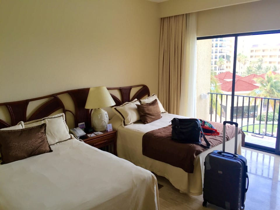 Junior Suite Hilton Cancun Mar Caribe All-Inclusive Resort