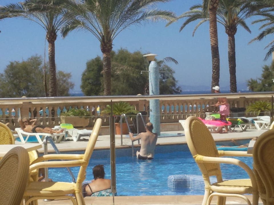 Poolanlage allsun Hotel Pil-lari Playa