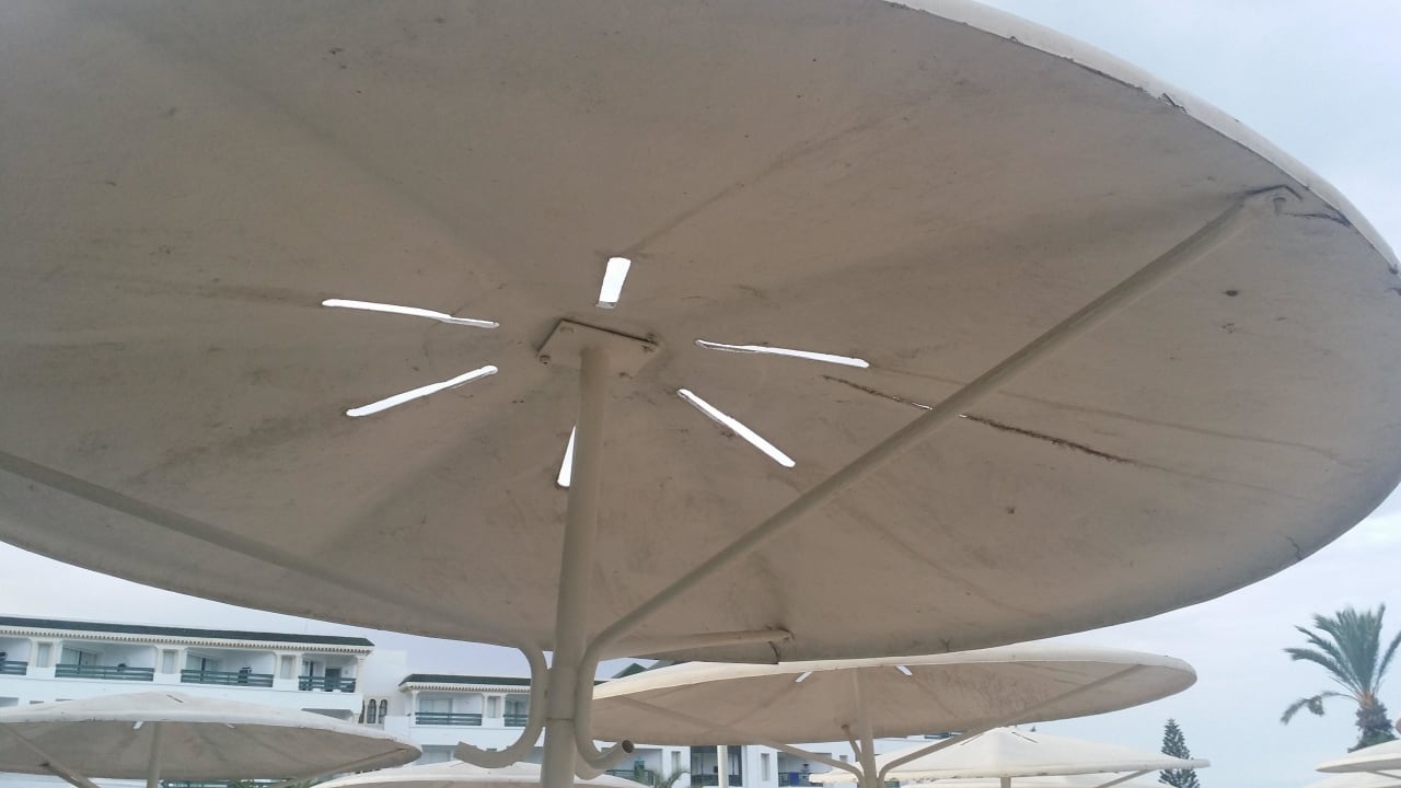 Poolschirm gammelt Hotel El Mouradi Palm Marina