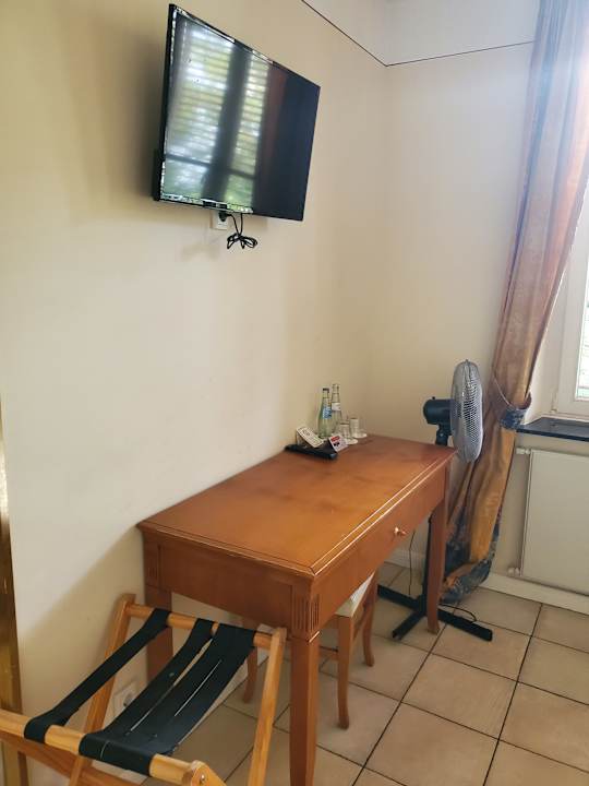 Zimmer XII Apostel Hotel Albergo