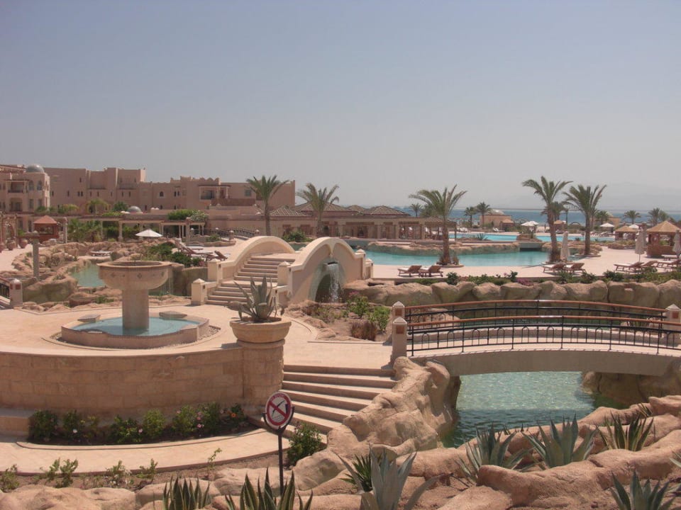 Poolanlage Hotel Kempinski Soma Bay